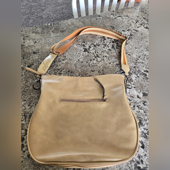 Wrangler Hobo Bag - Picture 2 of 4